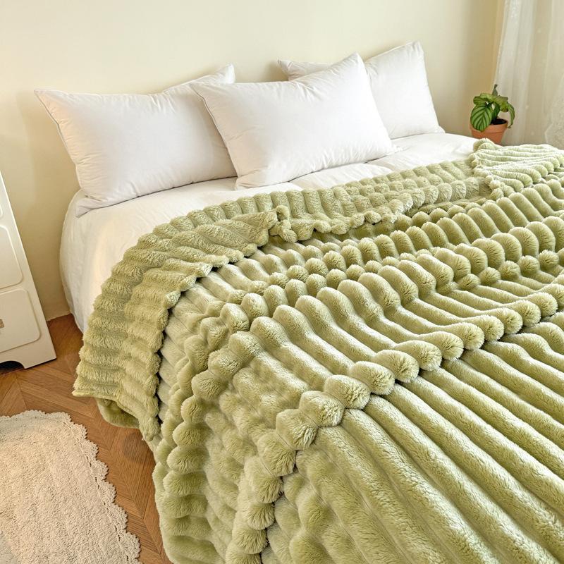 Milk Velvet Throw Blanket – All-Season Plush Soft Cozy Woven French Flannel Fleece for Office Nap, Multipurpose Use,Machine Washable No Embellishment,