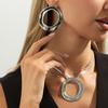 Fashion Irregular Circular Pendant Jewelry Set Gold Silver Color Hollow Necklace Earrings for Women Ins Light Luxury Charm Jewelry Gift