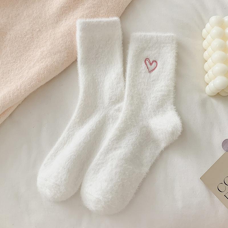 Women's Socks Mid-tube Socks Autumn and Winter Thickened Mink Velvet Embroidered Love Sleeping Floor Socks Winter Warm Socks
