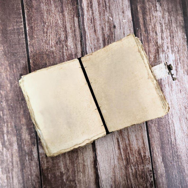 Skull Printed Leather Journal, Leather Dairy, Notebook, Deckle Page Leather Sketchbook, Dream Journal, Personalized Gift, Halloween Gift.