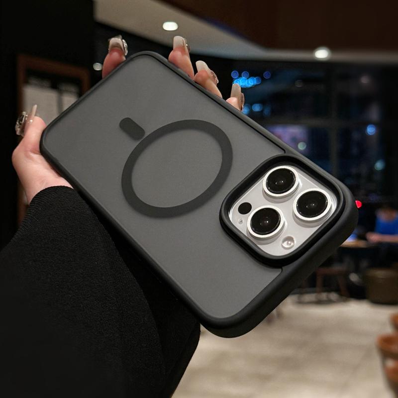 For iPhone 16 Phone Case Transparent Matte Magnetic For Magsafe 15 Pro Max Shockproof Cover For 14 Plus 13 12 11 Protection Capa