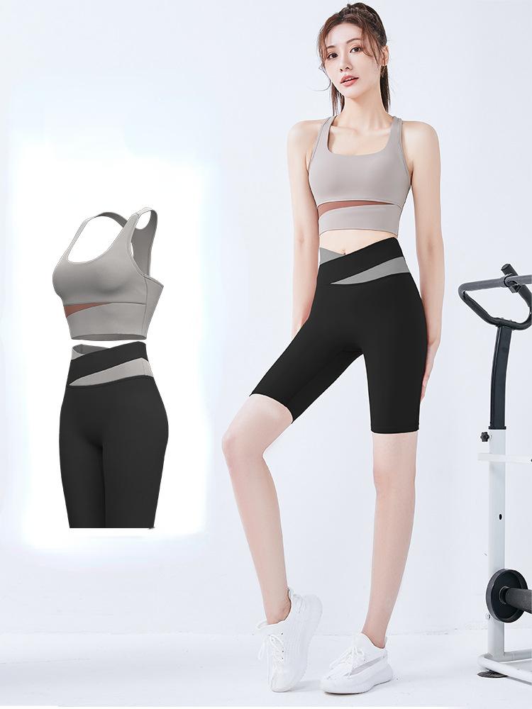 Women Slim Yoga Sports Suit Fashion Tank Top and Sports Shorts Tracksuit Casual Gym Running Sports Bra Vest Shorts Athletic Set