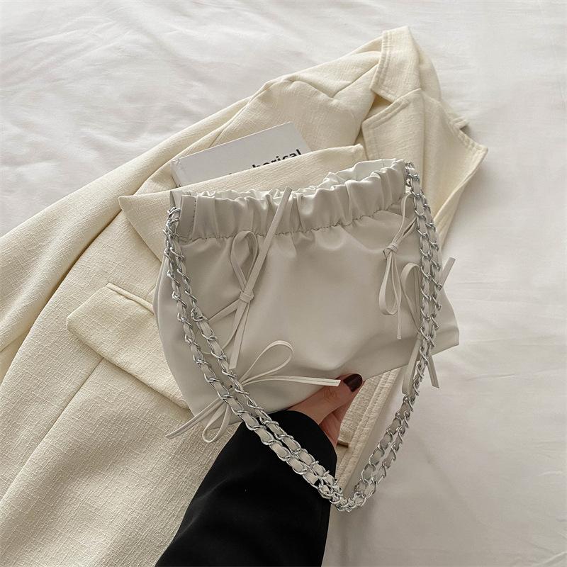Large Capacity Simple Leisure Commuter Bucket Bag Chain Bowknot Shoulder Bag for Women Girl Gift