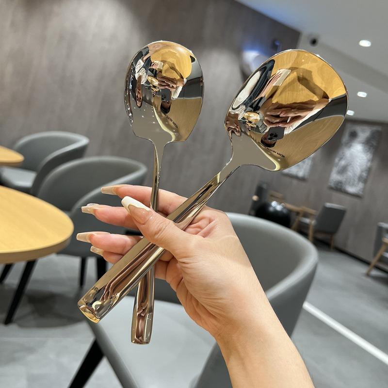Stainless steel flat bottom spoon thickened spoon palace spoon with hotel restaurant spoon creative small spoon