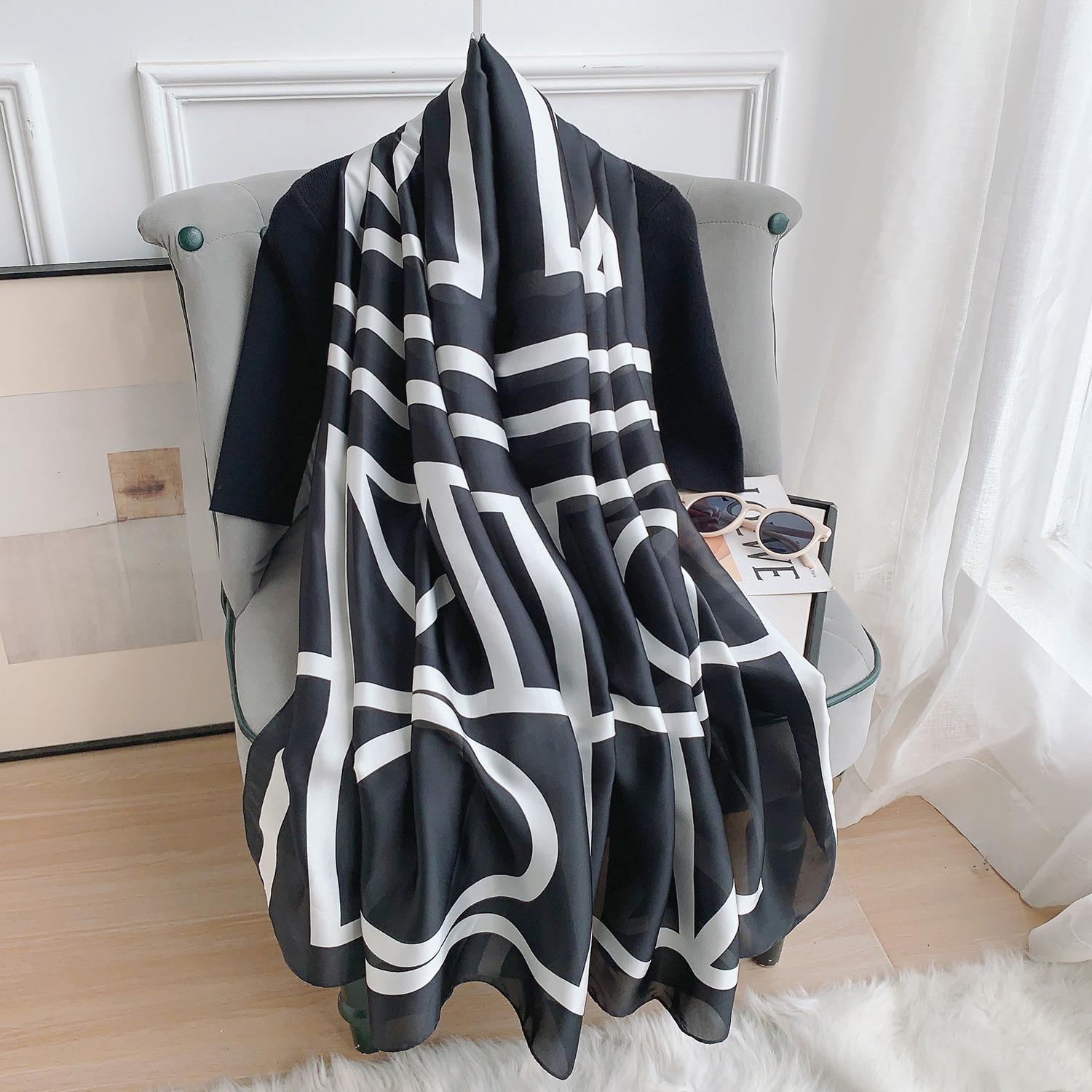 

1 Pcs 90X180Cm Lijin Forged Scarf With Striped Letter Printed Pattern Women S Sun Protection Decorative Shawl 90x180
