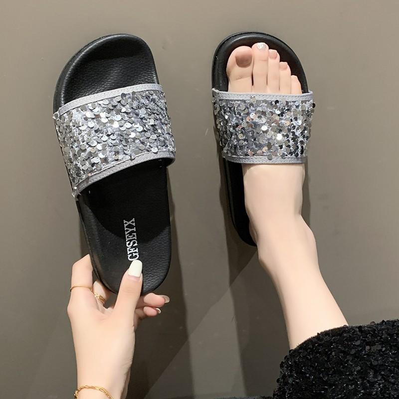 Muffin thick-soled one-word slippers women's summer wear 2025 new versatile woven skirt beach cool slippers