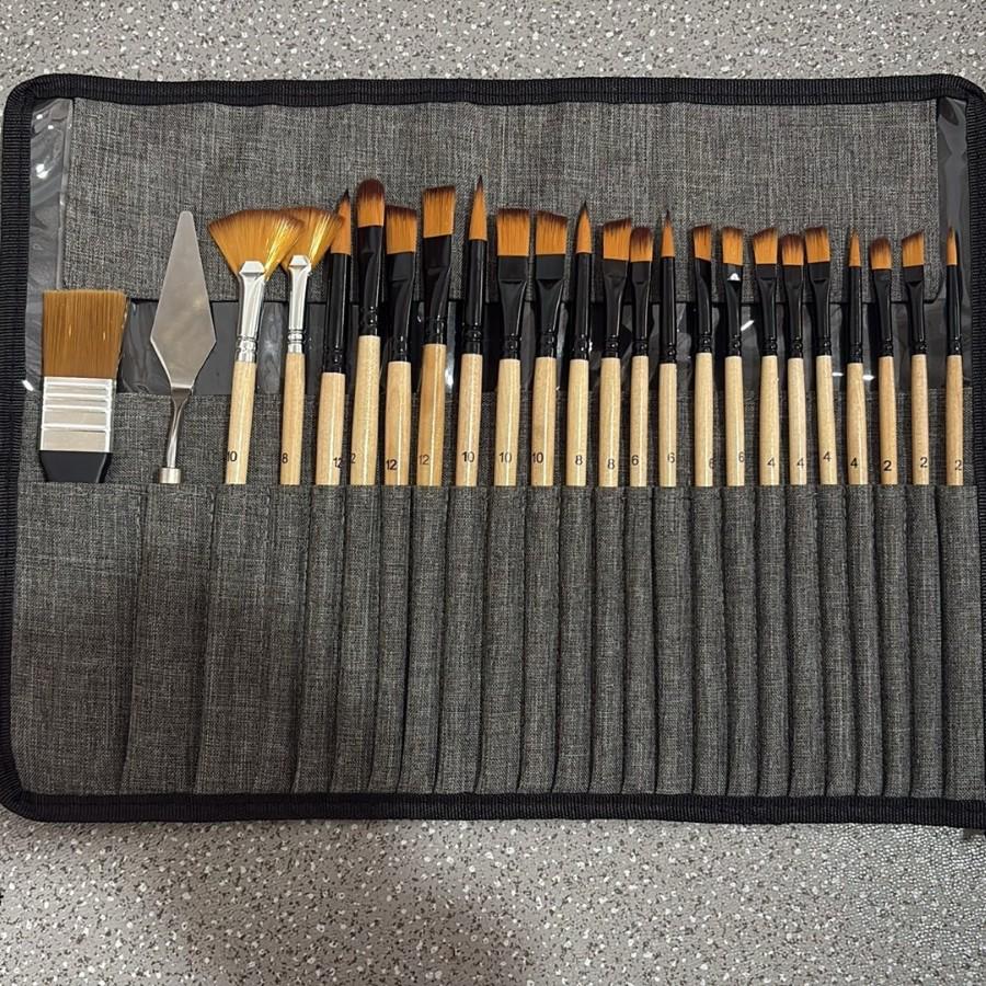 32-Piece Wooden Handle Art Brush Set: Nylon Bristles for Watercolor and Oil Painting