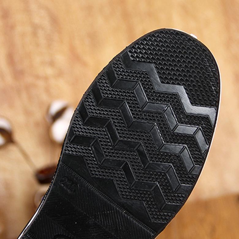 2025 Men's Traditional Black Round Toe Beijing Cloth Shoes with Two-Color Thousand-Layer Sole