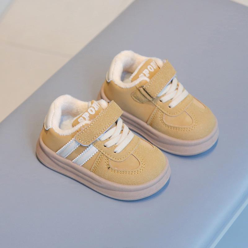 

Warm Waterproof Double Cotton Velvet Baby Walking and Running Sports Shoes Size 29 / Length 17.5 cm