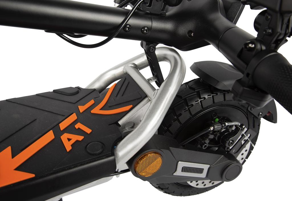 KuKirin Ηλεκτρικό Πατίνι A1 800W Μοτέρ, 48V 13Ah Μπαταρία Λιθίου, Ελαστικά Κενού 10 ιντσών, 45 χλμ. Αυτονομία, 45 χλμ./ώρα, Διπλά Δισκόφρενα Ηλεκτρικό Πατίνι