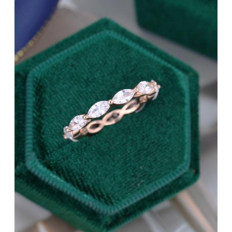 

Accessories: Rose Gold Wrapped Marquise Small Zircon Ring Creative Minimalist Ring No. 11