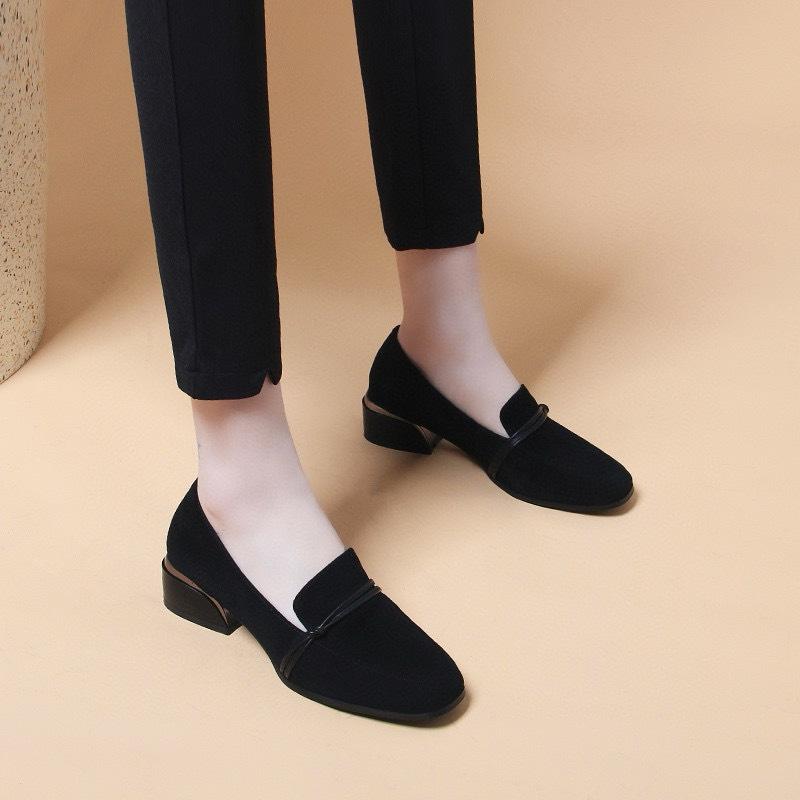 Black Female Spring Simple Temperament Designer One-pedal Shallow Single Shoes