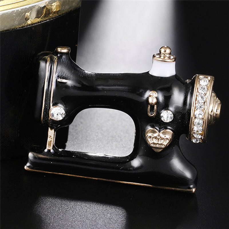 Sewing Machine Brooch Pin Black Enamel Brooch Collar Scarf Decoration Jewelry