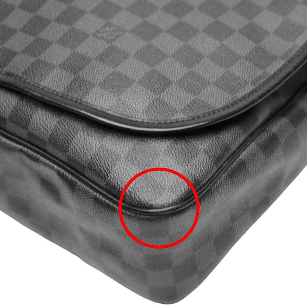 LOUIS VUITTON Damier Grafitte Daniel GM Shoulder Bag leather black unisex N58033 Used