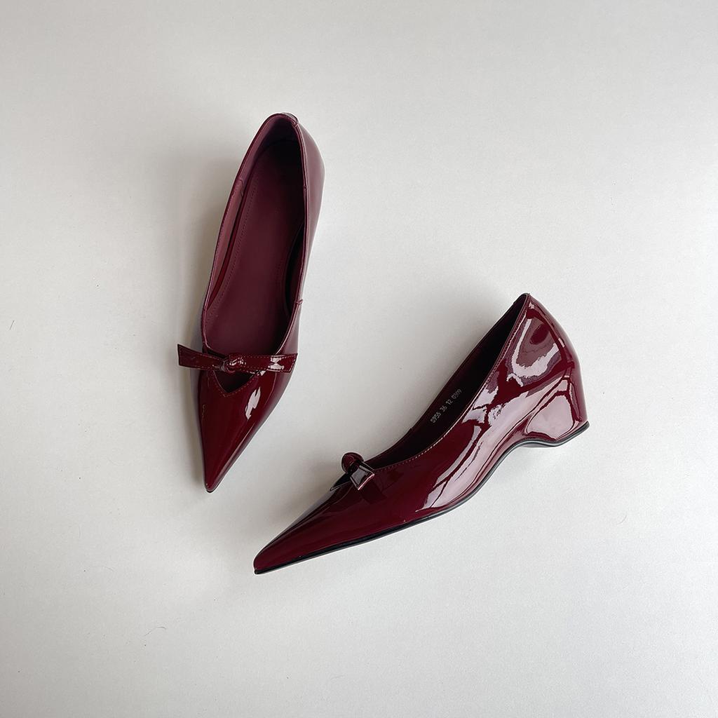 Sheepskin version~ pointed inner height increase Mary Jane shoes French temperament bow with skirt light mouth wedge heel single shoes women