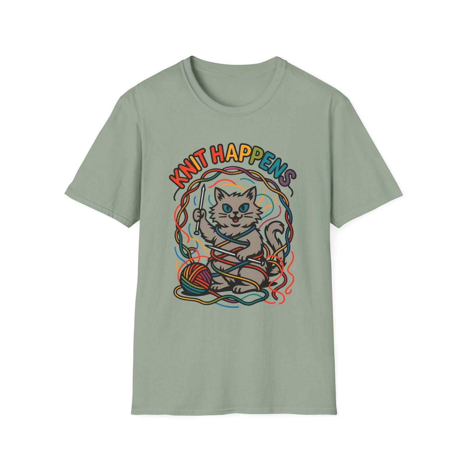 Unisex Softstyle T-Shirt Mens Womens Tees Top Smug Gray Cat Tangled in Rainbow Yarn Knitting Tee M