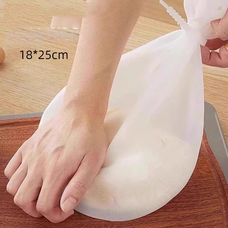 

Thickened Kneading Bags for Living Noodles and Awakening Noodles Silicone Household Non-Stick Dough Rolling Noodles Baking Kitchen Artifact
