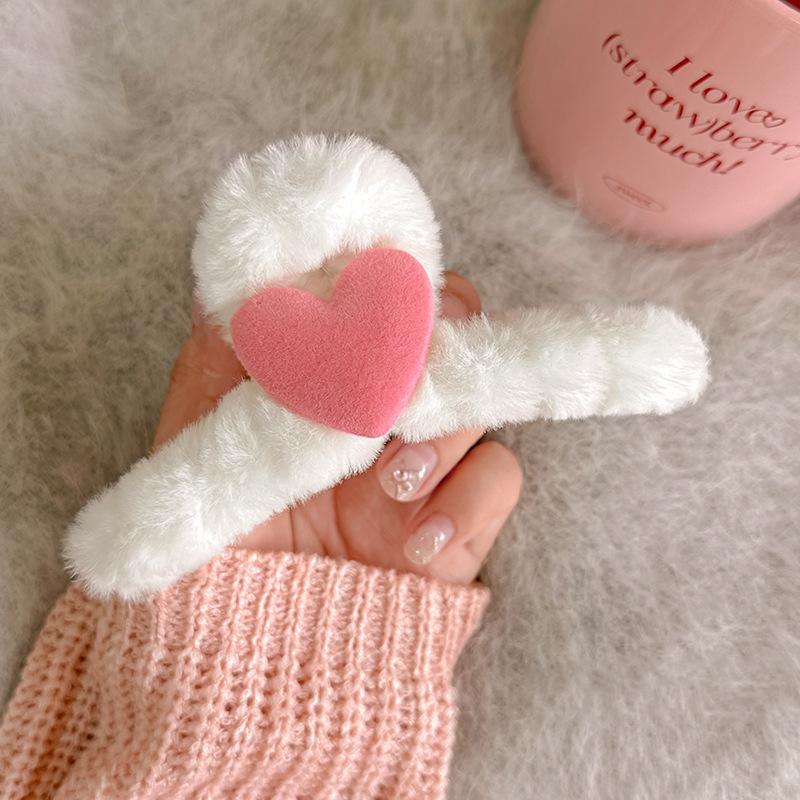 Korean Cartoon Doll Hair Clip Cute Heart Plush Hair Clamp Soft Sweet Temperament Head Back Hairpin Girls Hair Accessories