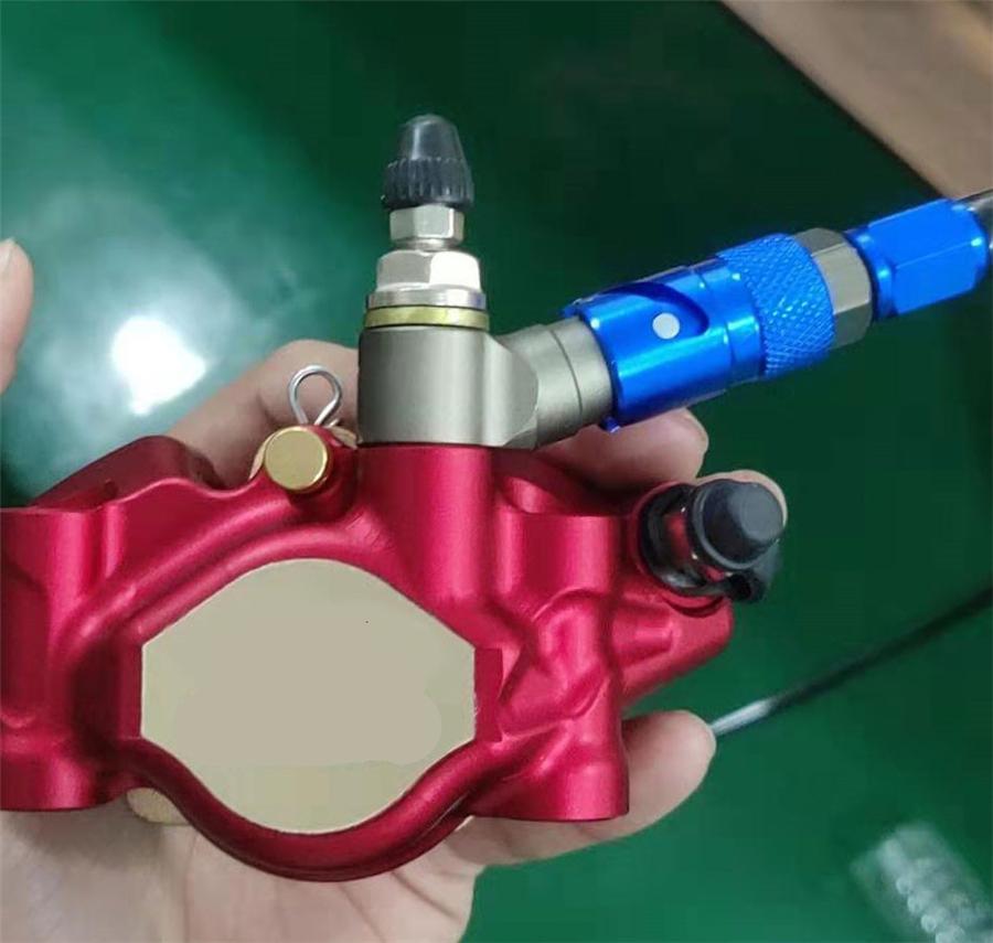 Quick Release Brake Line Coupling for Custom Use