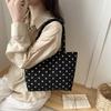 Trendige Frühlings- und Sommer-Neue Punktmuster-Tragetasche Große Kapazität Süße Mädchen-Schulter-Stofftasche Pendler-Handtasche Tasche