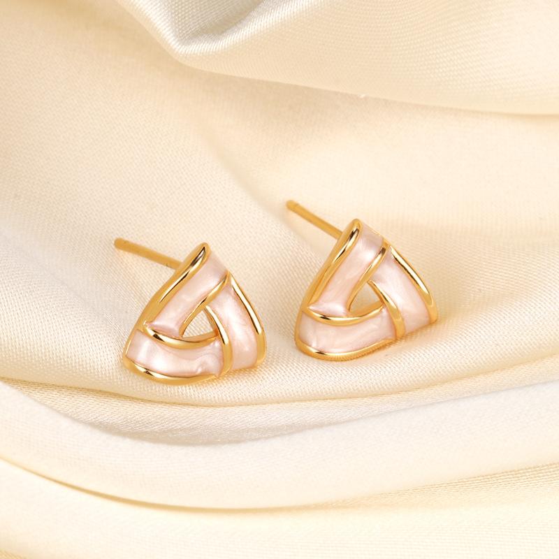 Seiko Fritillary Triangle Earrings Raw Simple Versatile Exquisite Small Fresh Earrings Shells