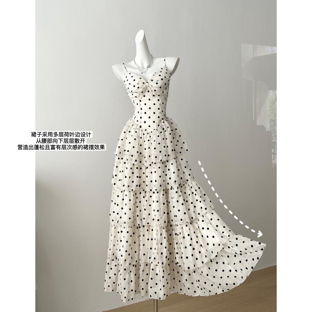 White Polka Dot Cake Skirt for Women, New Summer Heavy Industry Vacation Waist and Thin Suspender Dress for Women