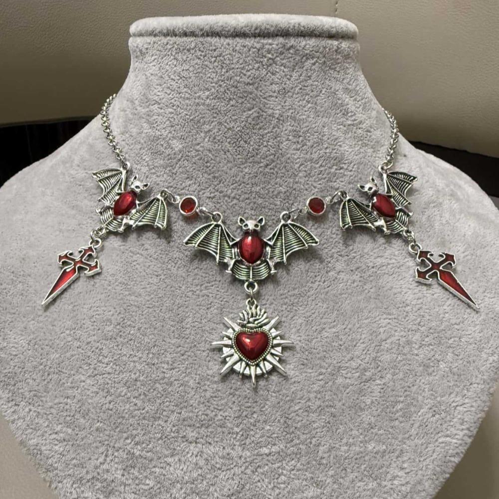 Retro Exaggerated Vampire Bat Cross Tassel Red Glazed Sacred Heart Pendant Necklace for Women Goth Halloween Party Charm Jewelry