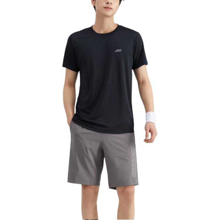 Skechers Solid Color Round Neck Pullover Quick-Dry Short Sleeve T-Shirt Men Tops Carbon-Black P223M104-0018