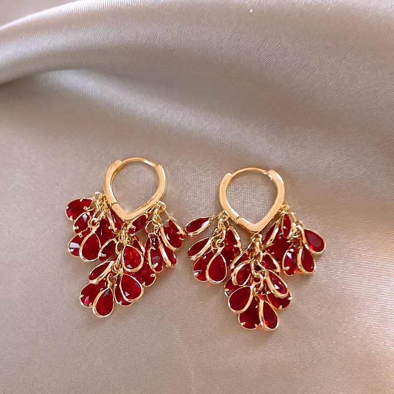 Red Teardrop Tassel Love Heart Ear Cuff Earrings: Autumn/Winter Fashion for Women