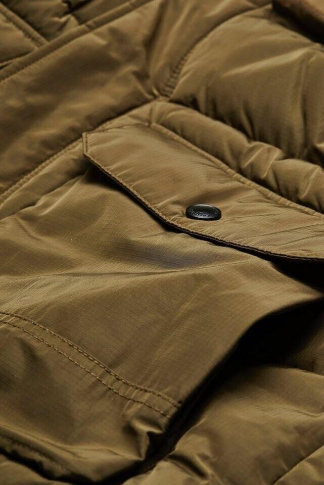 Зимняя куртка Bugatti стеганая куртка с отстегивающимся капюшоном (472313-41030) латунь