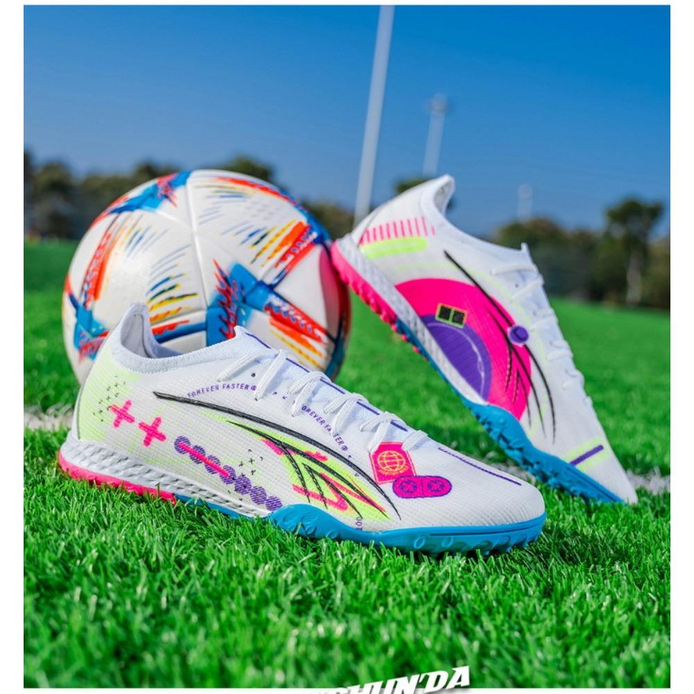 Low-top Thorn Football Shoes World Cup Broken Nails Artificial Turf Nails Leather Feet Male and Female Students Training Shoes