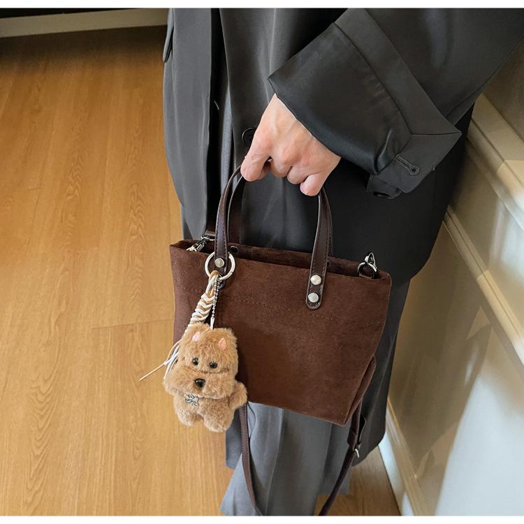 2025 High-End Retro Leopard Print Suede Handbag – Versatile Autumn/Winter Bucket Shoulder Bag for Women