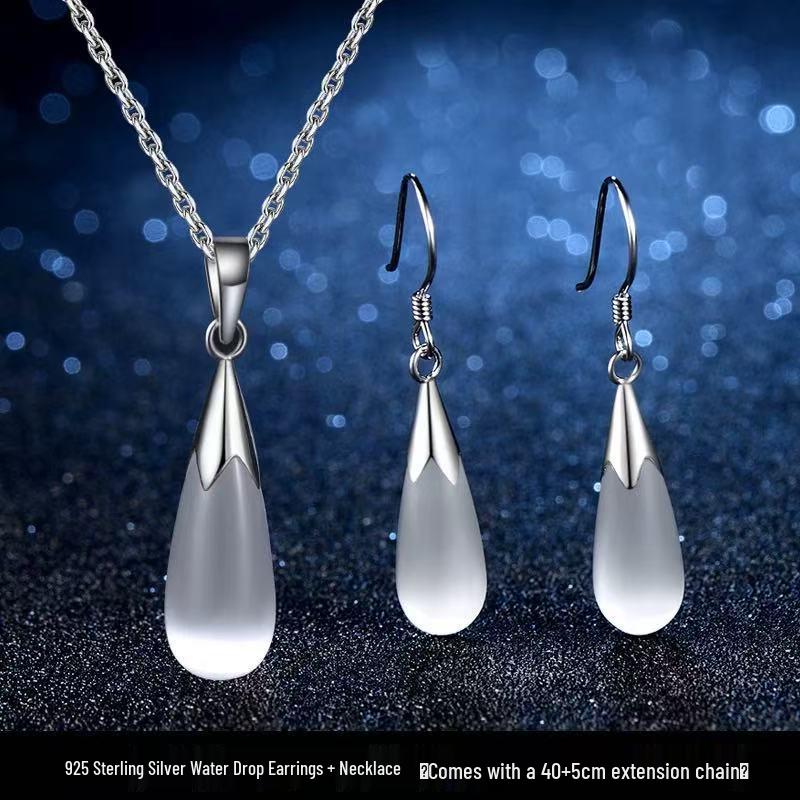 Retro Artistic Cat's Eye Water Drop S925 Sterling Silver Earrings - Personalized and Versatile Design Set