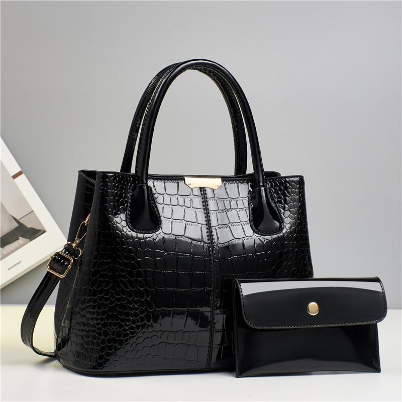 Crocodile Versatile Print Single Shoulder Handbag Featuring Chic Style And Ample Storage Space