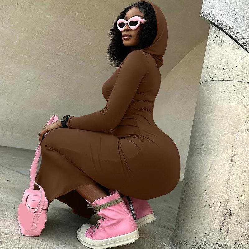 

Обтягивающее платье с капюшоном и длинными рукавами - стиль европейских и американских знаменитостей Small