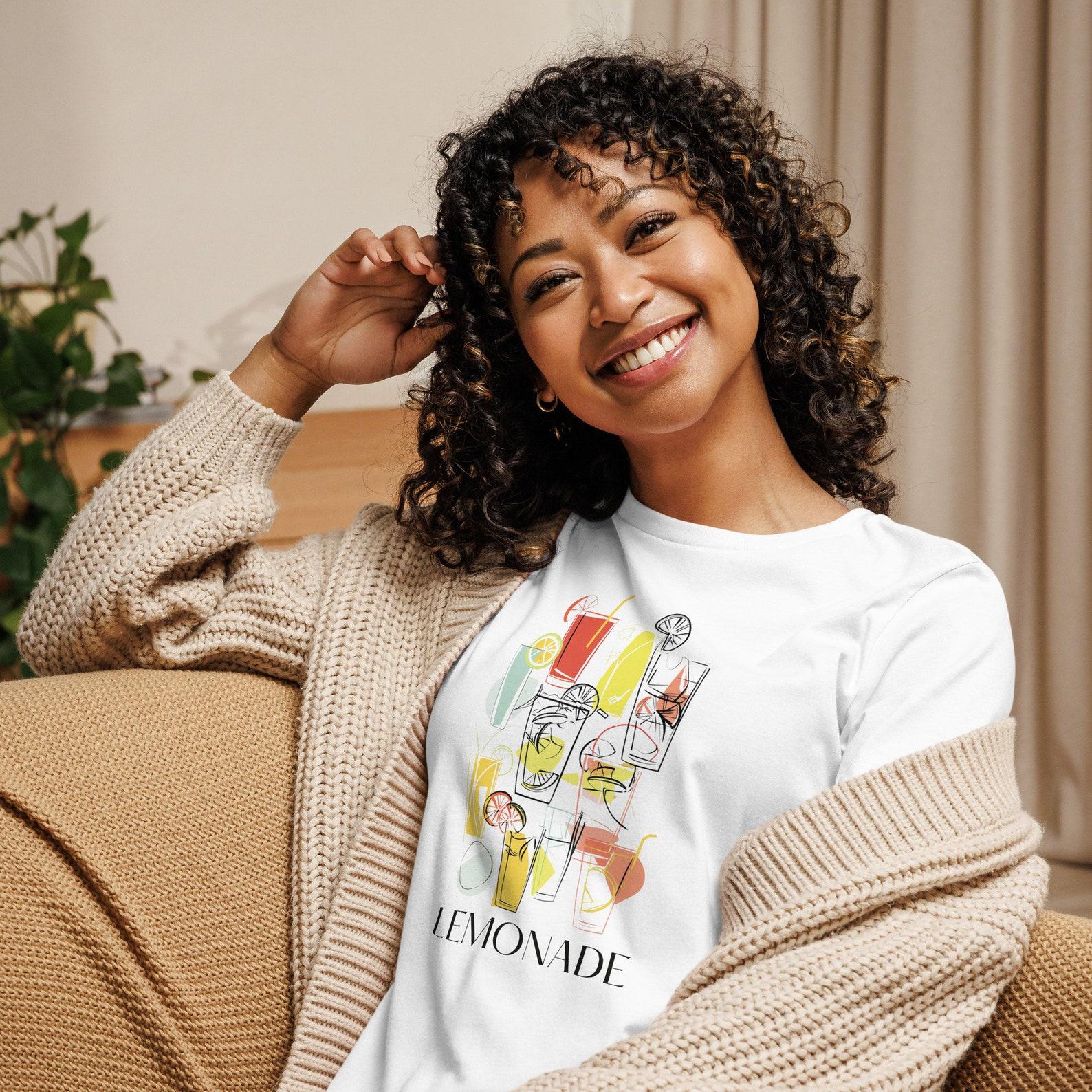 Abstract Lemonade Graphic Tee: Women s Relaxed Fit T-Shirt S
