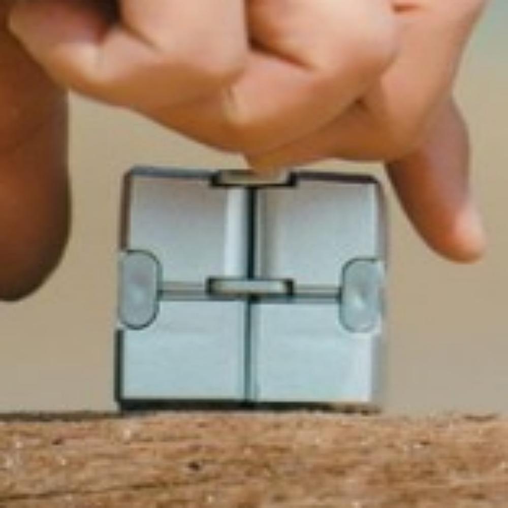 

Fidget Spinner Cube A001