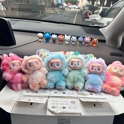Bubu 3.0 Vysoce kvalitní Kouzlo do auta třetí generace - Vinylová ozdoba na auto Lesní elf, Dekorace na zrcátko/palubní desku, Dárky, Bezpečná dekorace
