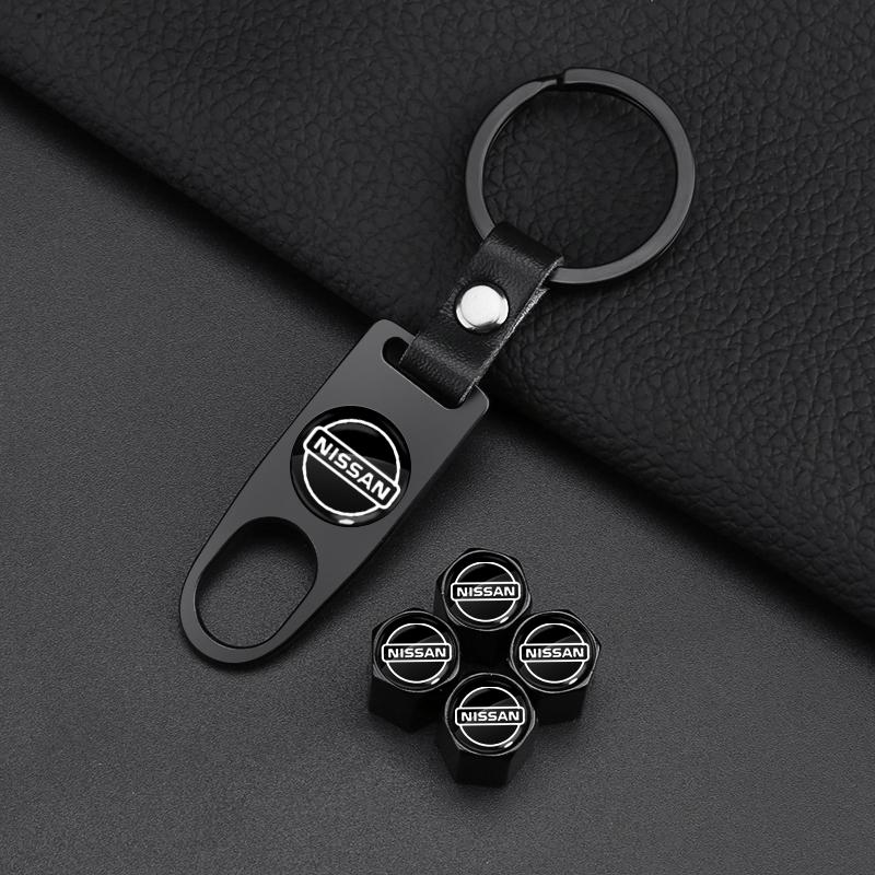 Leather Key Chain Car Keyring Pendant Keychain Car Accessories For Nissan Nismo Qashqai J11 Juke GTR X-Trail Patrol Micra Navara Tiida