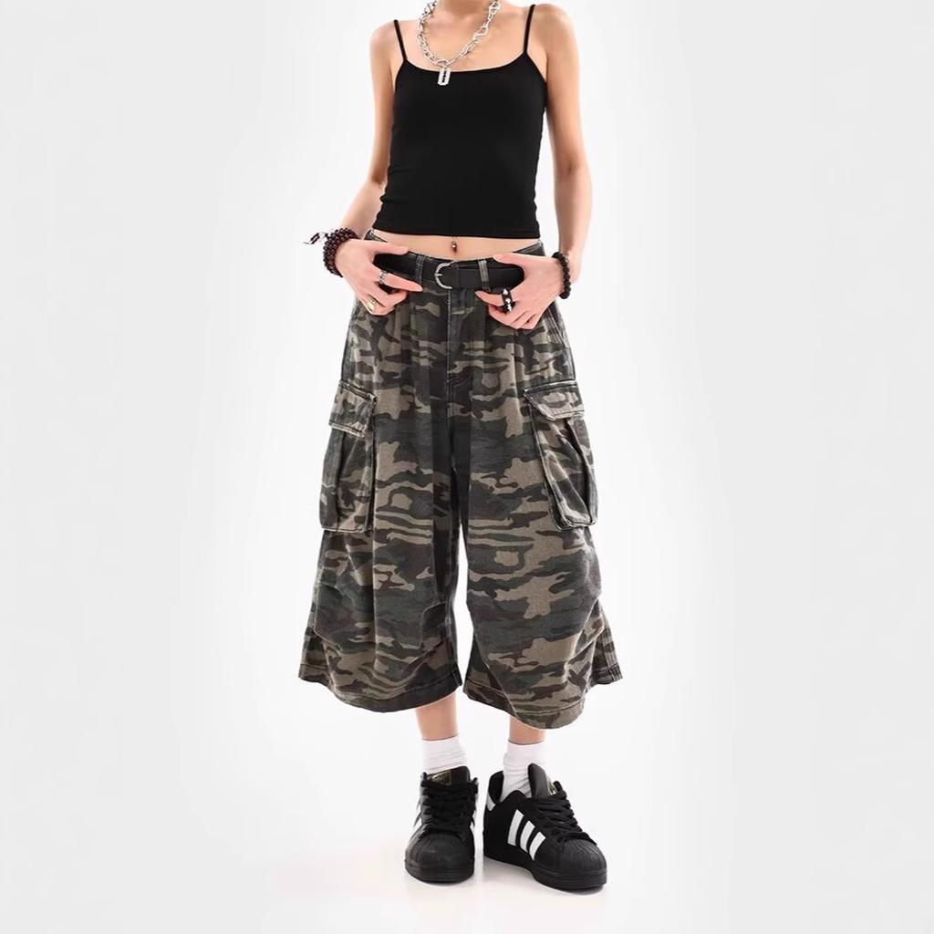 JYL Unisex Camo Jeans Summer Cropped Loose Neutral Style Cargo Denim Pants