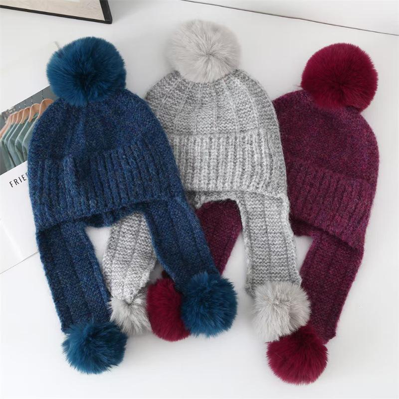 Autumn and Winter Female Cute Hairball Ear Protection Knitted Hat New Cold and Warm Face Small Wool Pullover Hat