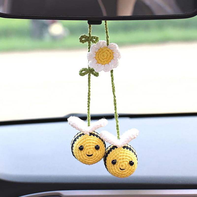Knitted Bee Car Ornament Bee Handmade Crochet Car Ornament Woven Bee Rearview Glass Charm Car Accessories For Bee Lovers Decor