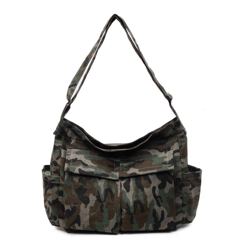 Camouflage Canvas Tote Bag With Leopard Pattern And Zipper Closure For Casual Outings