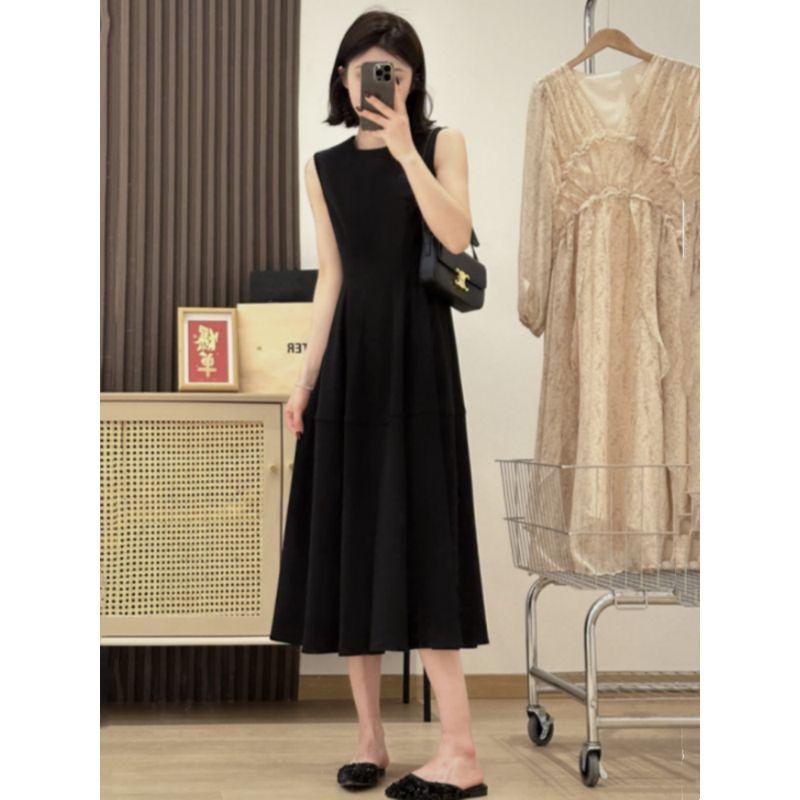 Round Neck Chubby Girl Hepburn Style Waist Black Dress Vest