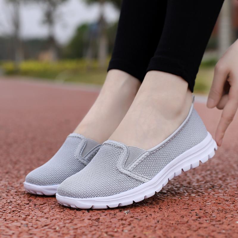 Женские ультралегкие одношаговые туфли для мам большого размера с дышащей сеткой — фото 13