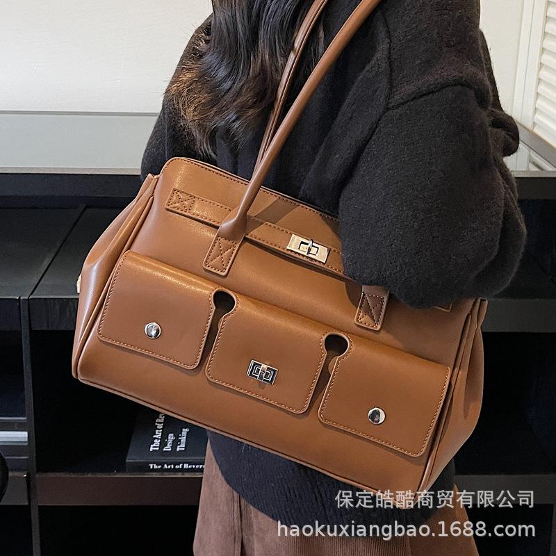 Premium texture large-capacity bag women's 2025 new autumn and winter commuting versatile shoulder bag fashionable portable tote bag