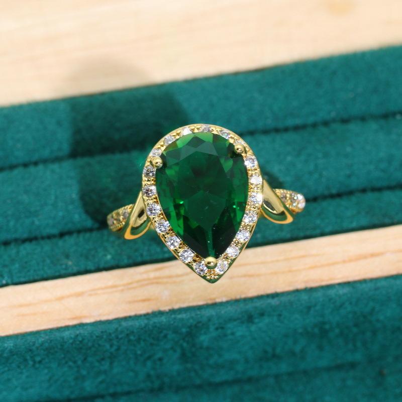 Europäischer und N Antiallergischer Zirkon Armband Halskette Ohrring Ring Schmuckset Hochwertiger Damen Smaragdring Halskette