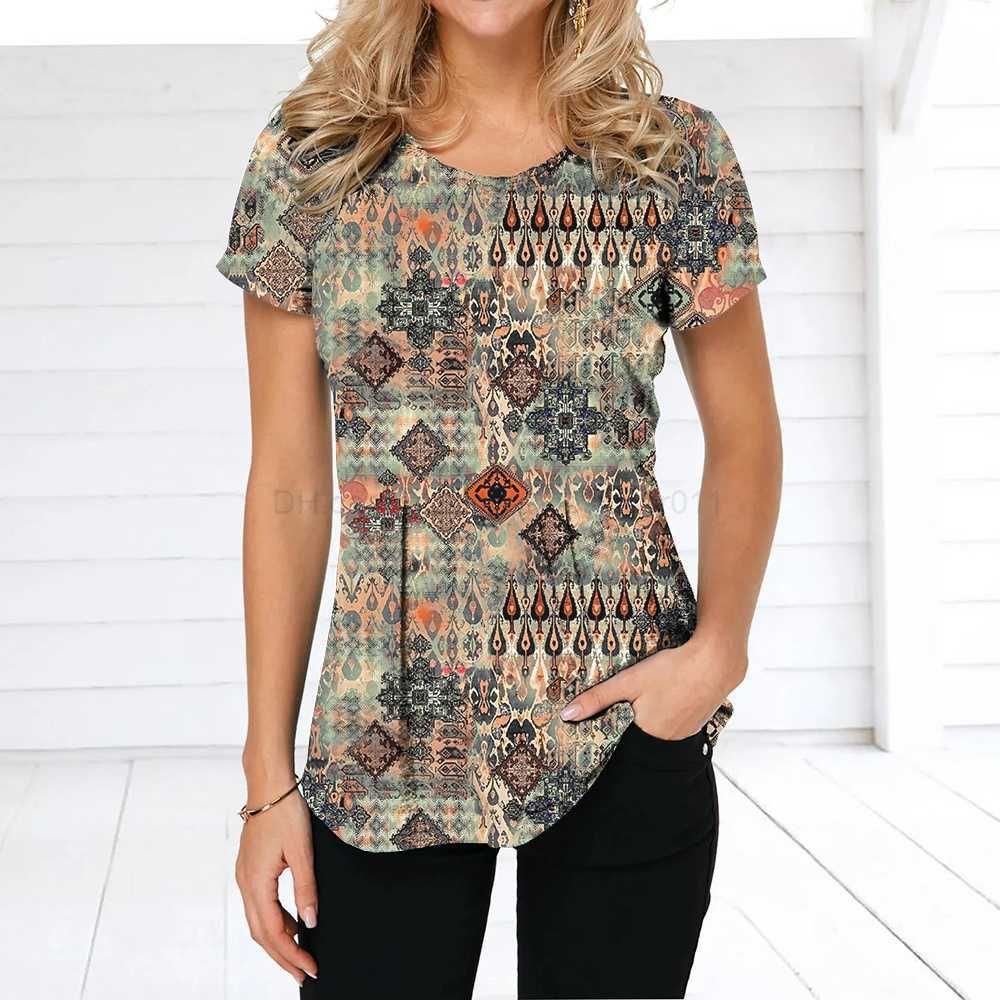 Summer Round Neck 3D Floral Patchwork Print T-shirts Fashionable Casual Short Sleeved Women's T-shirts