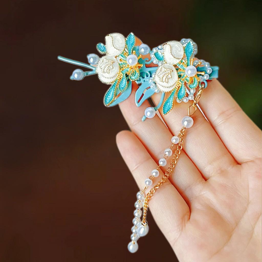 Elegant Blue Cloud Pearl Hairpin with Tassel