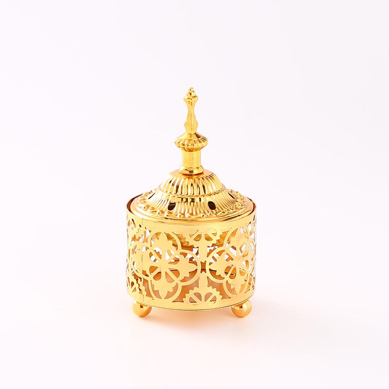 2021 Creative Metal Ornament: Iron Art Incense Burner & Candle Holder for Indoor Use